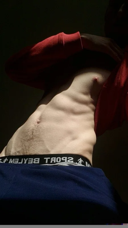 Absladfree OnlyFans creator with a smooth body