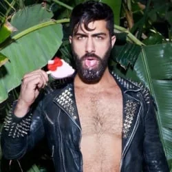 Adamramzixo OnlyFans performer with black hair