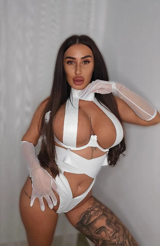 Adeline OnlyFans creator with daily content
