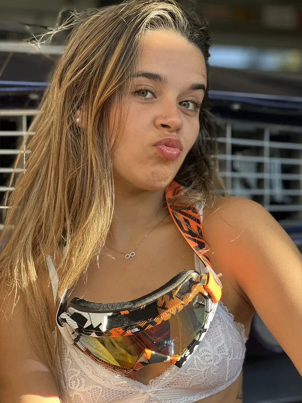 Aguuss OnlyFans super foxy lady