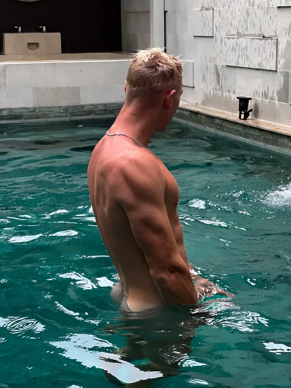 Alexbloom22 OnlyFans creator profile picture