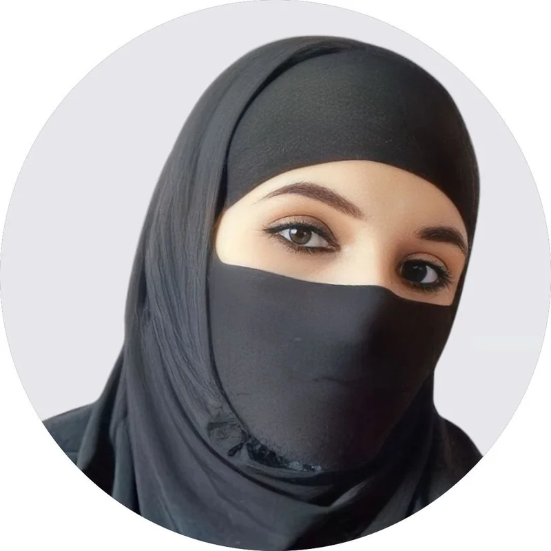 Alexa OnlyFans creator with interactive content