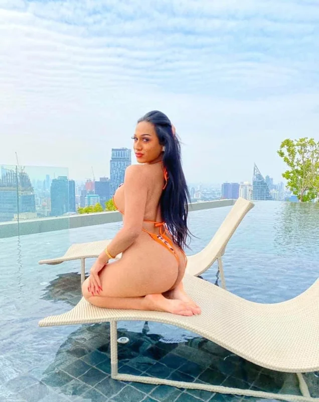 Alice OnlyFans creator from Thailand