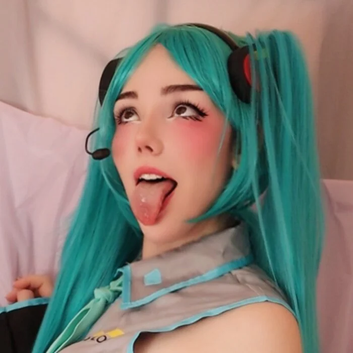 Alicia on OnlyFans with playful content