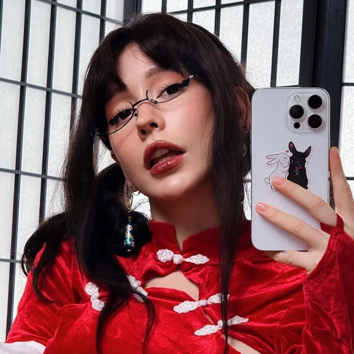 aliscream OnlyFans creator with engaging content