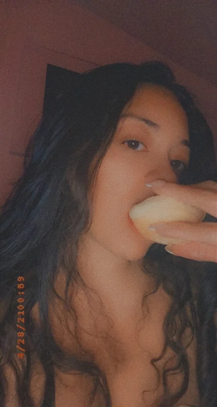Allieonthegram OnlyFans hotwife creator