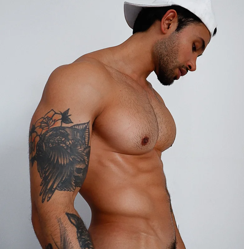 Another latin guy OnlyFans creator profile picture