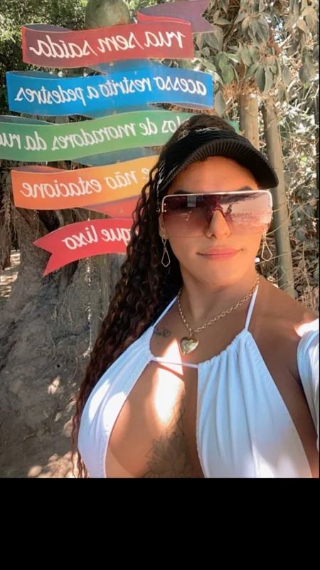 anapaula OnlyFans tattooed and curvy