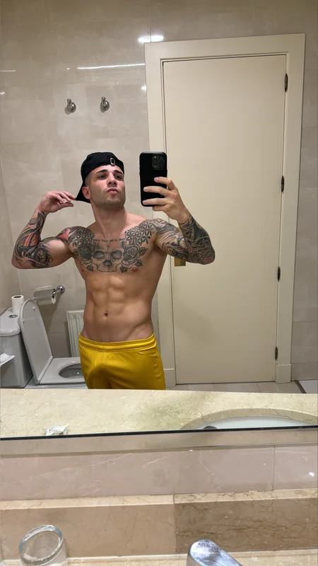 Angel Gomez OnlyFans interactive creator