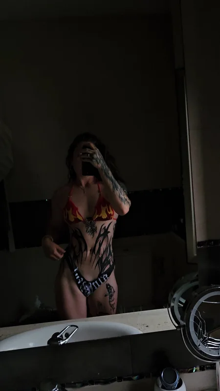 RAIDER OnlyFans tattooed creator