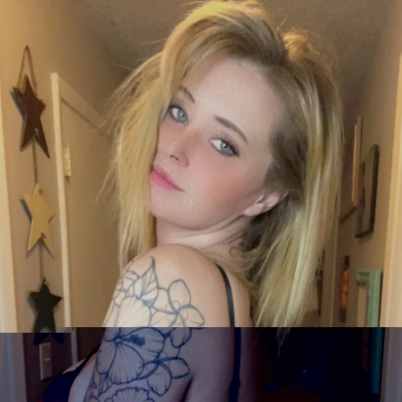 ASHLEY - YOUR FAVORITE COUNTRY MOM OnlyFans creator profile picture