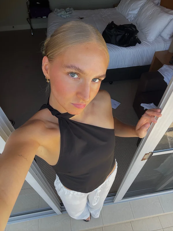 Attentionseekinghoar OnlyFans cheeky photos