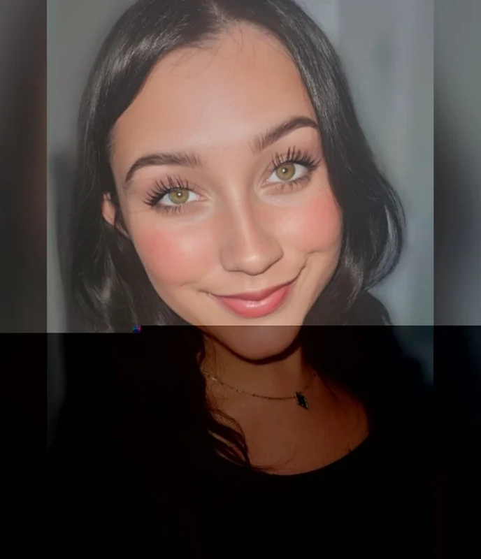 Audreanna98 OnlyFans creator with black hair