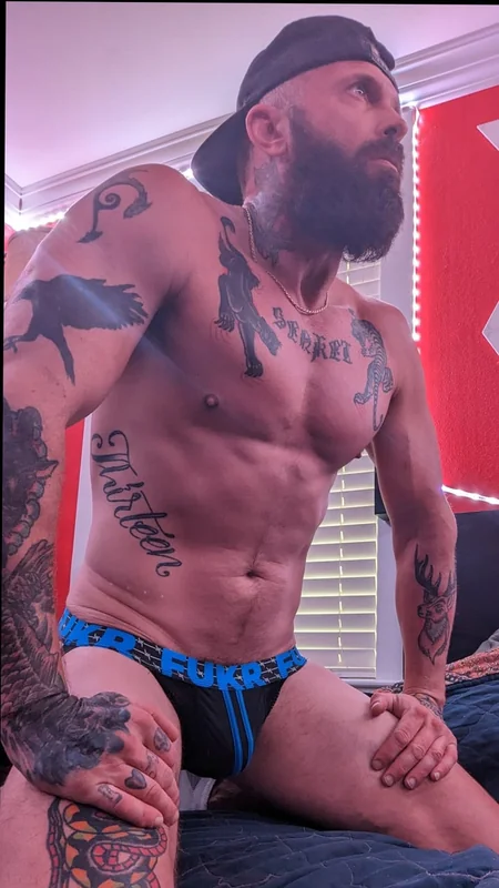 Autorhino OnlyFans profile featuring fun content.