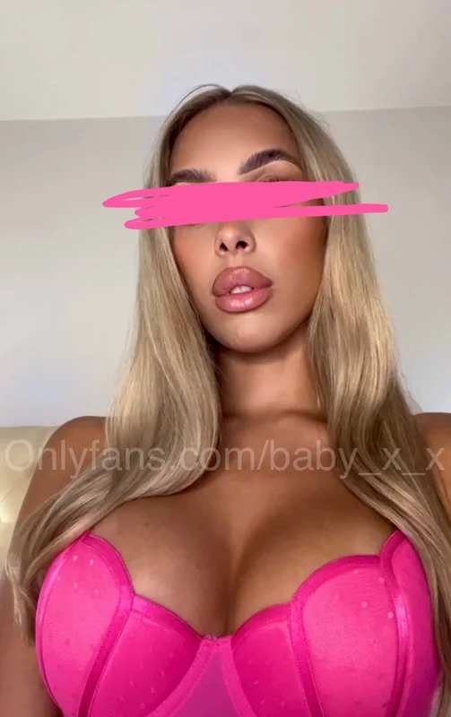 Babyxx OnlyFans model in exclusive content