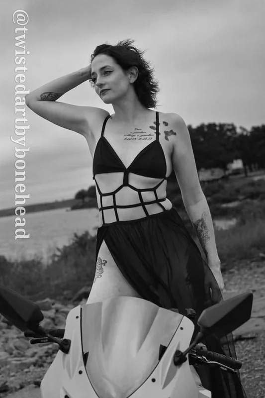 Babybunnyhoney21 OnlyFans Slim Tattooed Creator