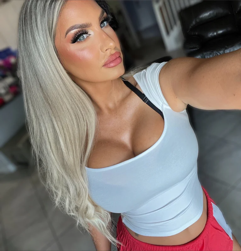 Babydollbossmfc OnlyFans creator with engaging content.
