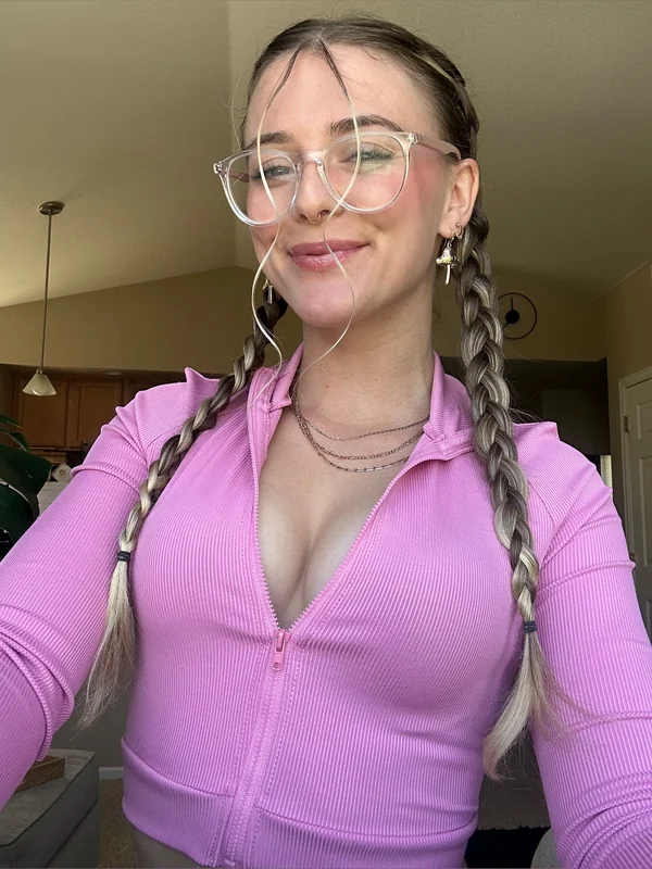 Babykaitt OnlyFans creator with exclusive content