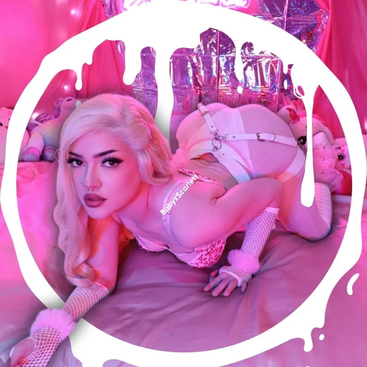 Sticky Scarlett ๐ค OnlyFans bubble booty cutie