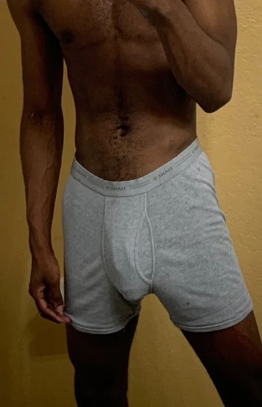Bagchaserdic OnlyFans creator with a vibrant personality