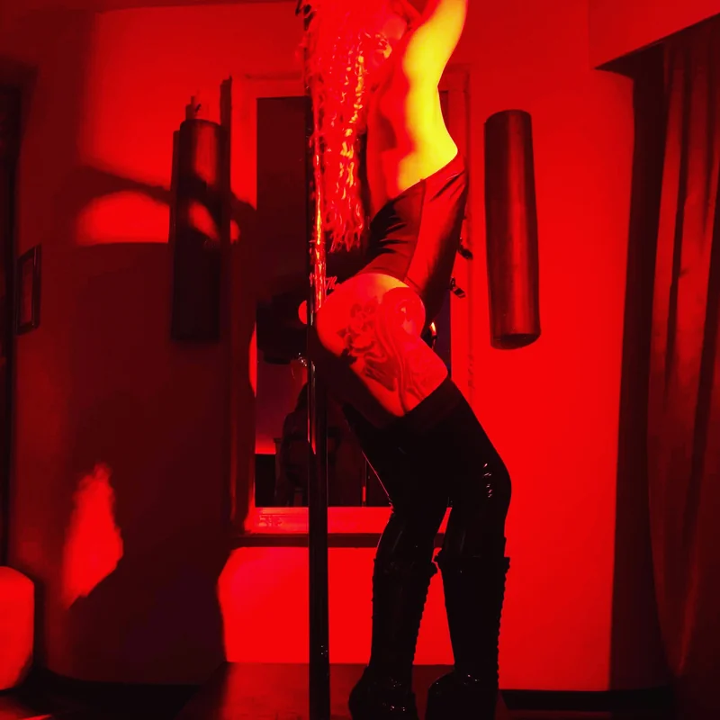 Barbiebluevip OnlyFans profile with exclusive content