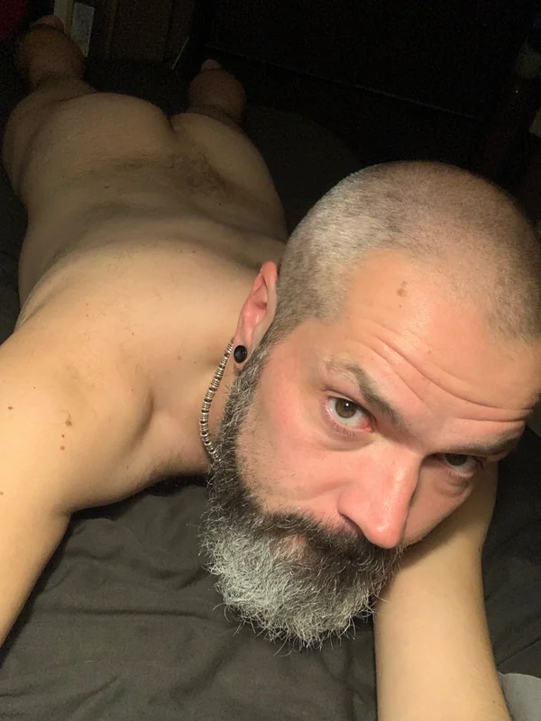 Barold76 OnlyFans creator promoting self-love