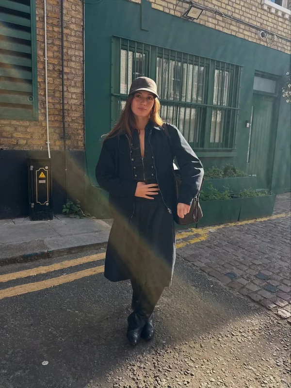 Beatrice OnlyFans confident fitness enthusiast