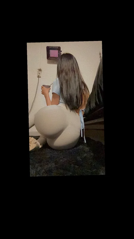 Noname OnlyFans Curvy Creator