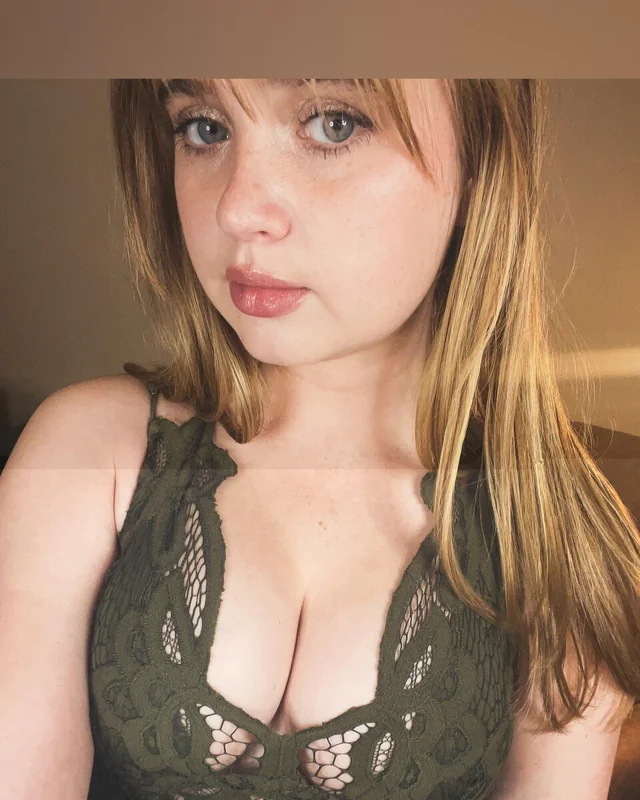 Bella Marie Berrada OnlyFans creator profile picture