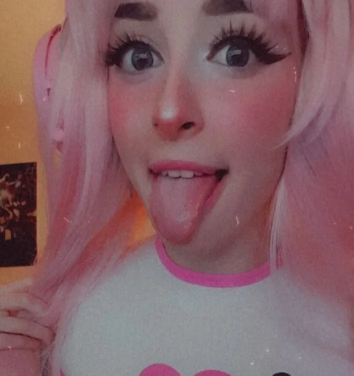 Klee OnlyFans creator with cosplay content