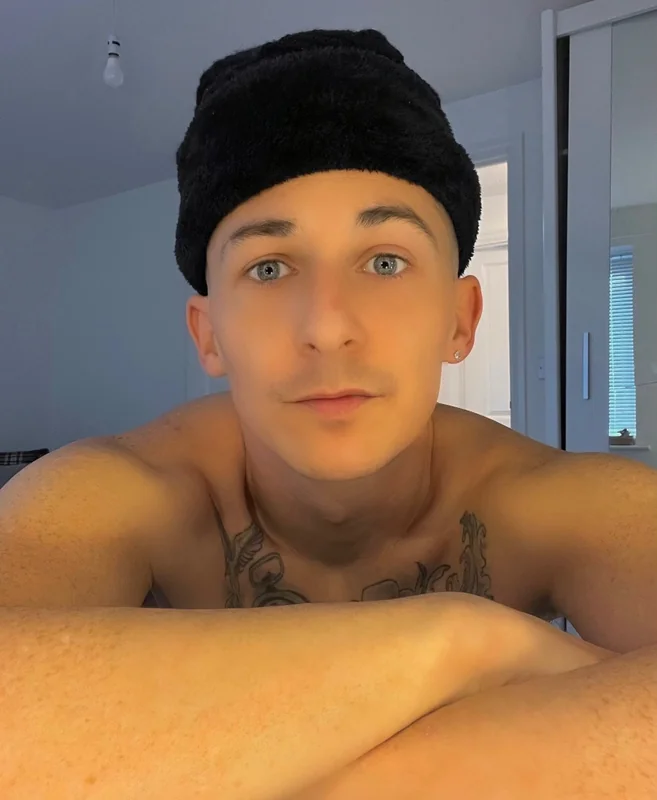 Bennyg88 OnlyFans creator with engaging content