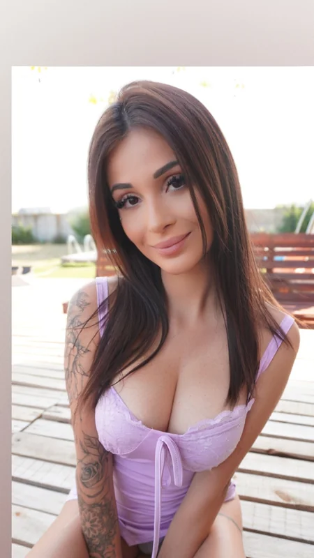 ❄️ BIANCA MARCONI ❄️ OnlyFans profile with big tits