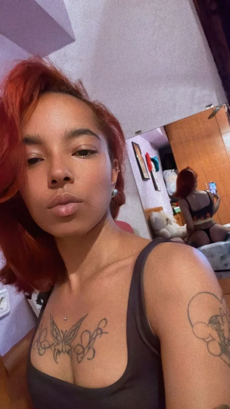 Bibicastillo OnlyFans creator with exclusive adult content.