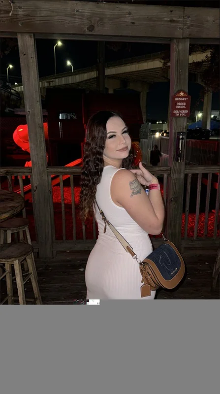 big booty baby OnlyFans creator with engaging content