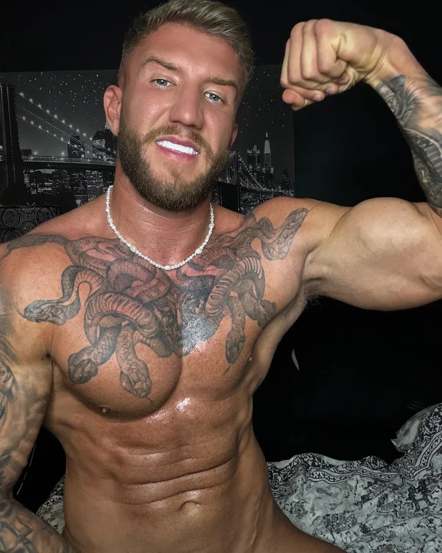 BigJ😈 OnlyFans Creator with a dominant personality