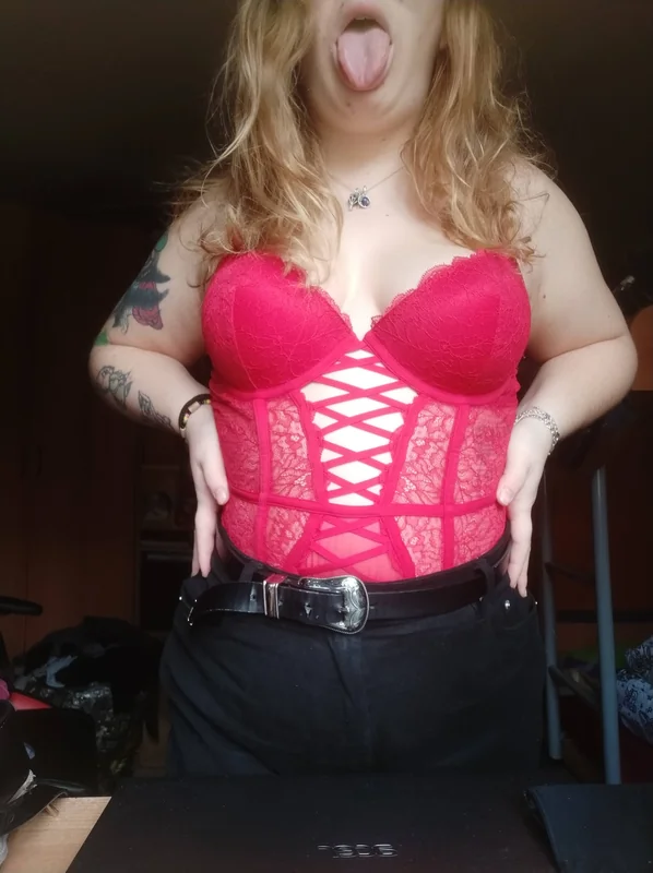 Blanca22 OnlyFans Creator with enticing fun