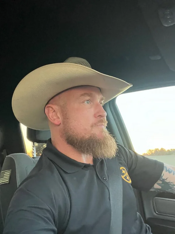 Bluecollarcity1 OnlyFans athletic creator