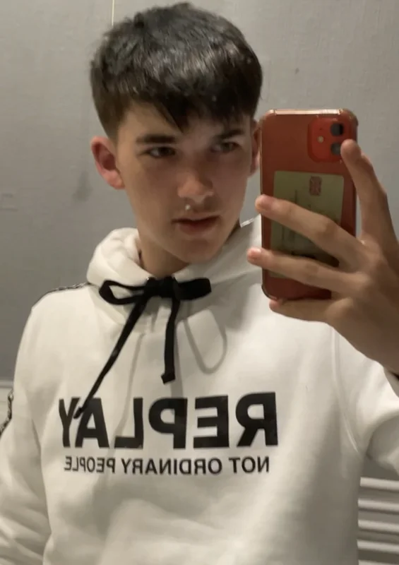 Bmoscow OnlyFans Scottish twink creator
