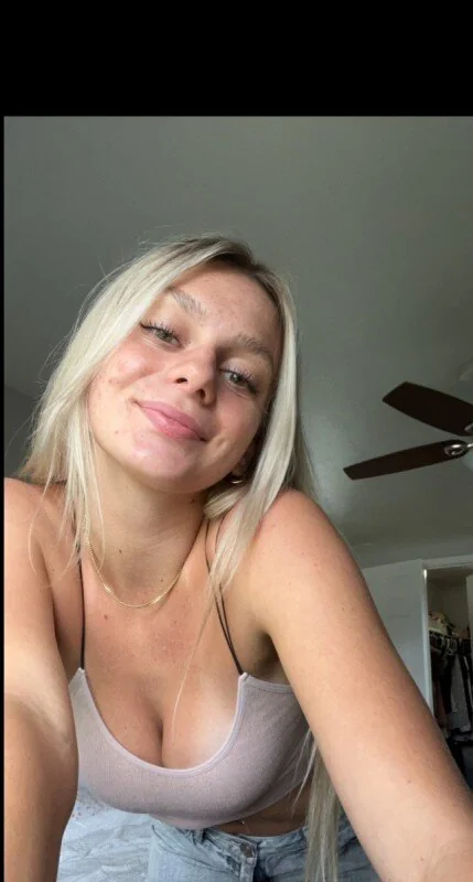 Brittany Ashley OnlyFans creator with engaging content.