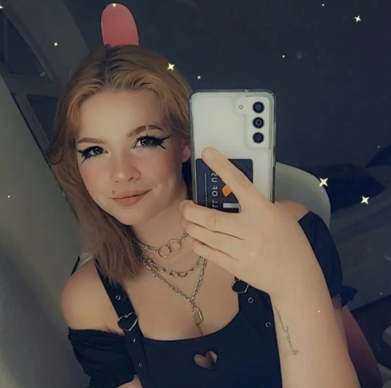 Juju OnlyFans creator with exclusive cosplay content