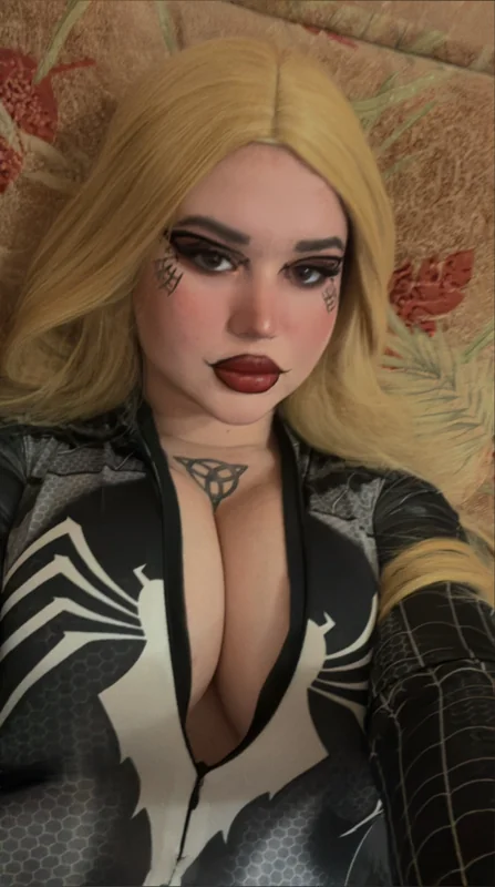 Katarina OnlyFans creator with unique cosplay content