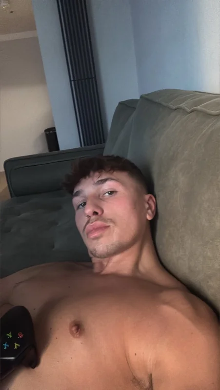 Calvinhunter OnlyFans Athletic Male Creator