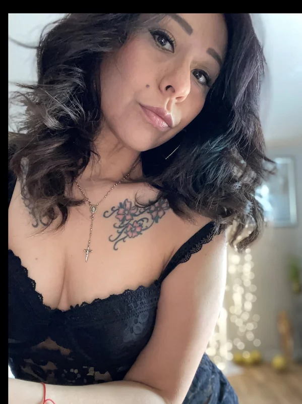 Abi Kat OnlyFans tattooed creator