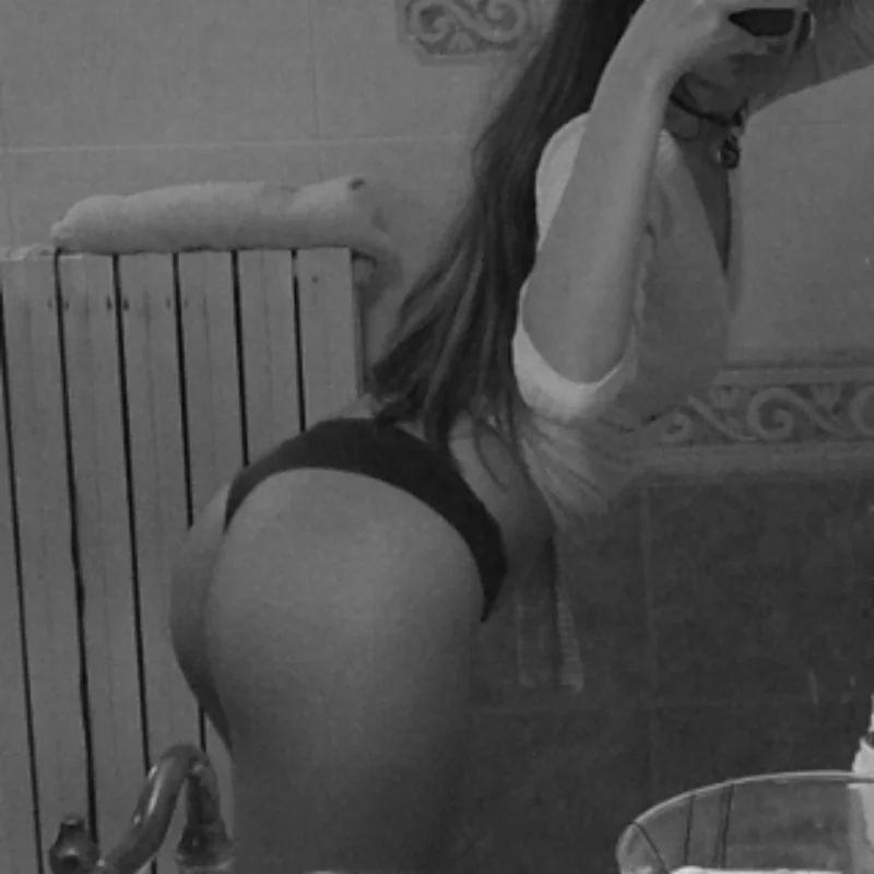 carmen.kitty OnlyFans creator with exclusive content