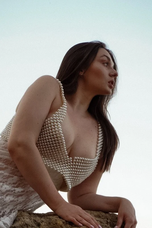 Сassie Flower OnlyFans creator with engaging content