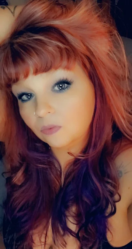Cassie Berry OnlyFans red-haired creator