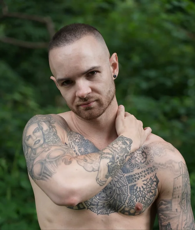 Charliekentxxx OnlyFans Cutest British Tattooed Lad
