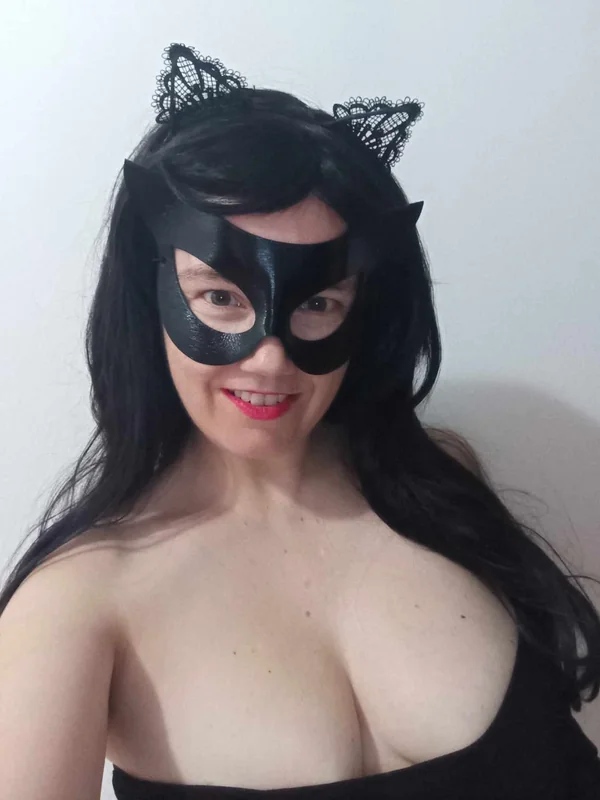Ch k BDAY 9 APRIL OnlyFans model and teacher
