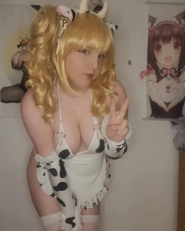 Cherrycosplays OnlyFans chubby kitty gf