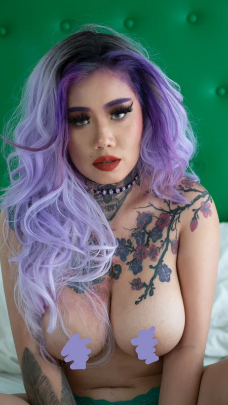 Chillslut OnlyFans creator with anime features